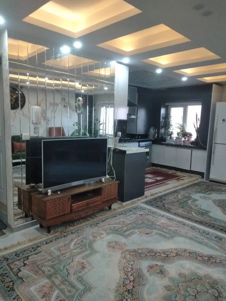 ۹۵ متر دو واحدی لاکچی با انباری بعثت