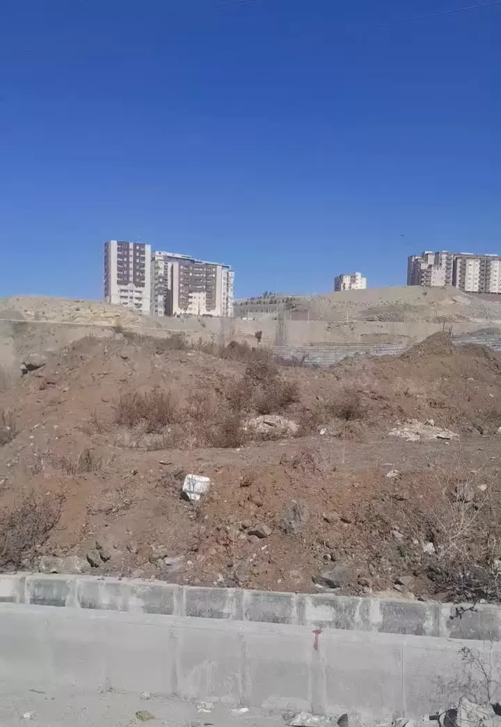 زمین بحرجاده اصلی ۲۸۰ متر