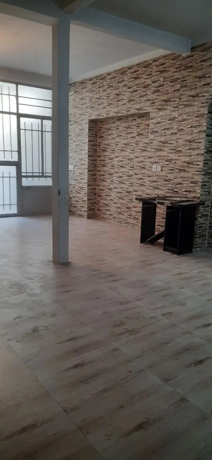 سوئیت ۴۰ متری بدون اتاق خواب