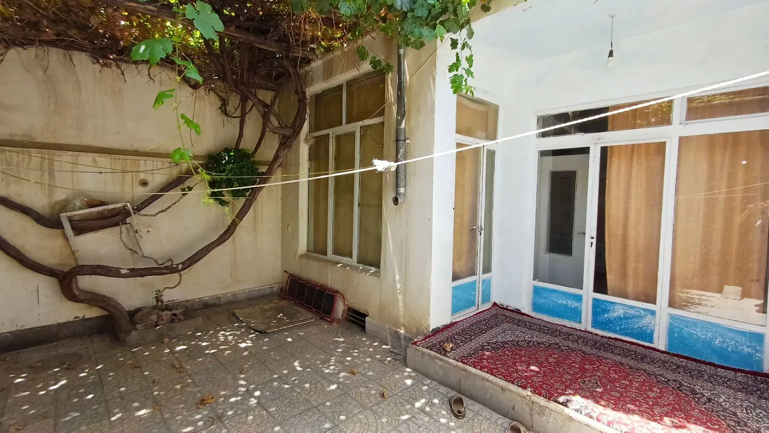 منزل ویلایی سنددار