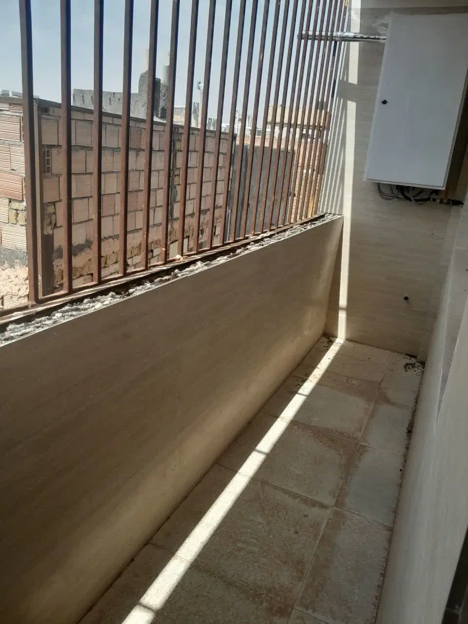 ملک ۳طبقه تک واحدی