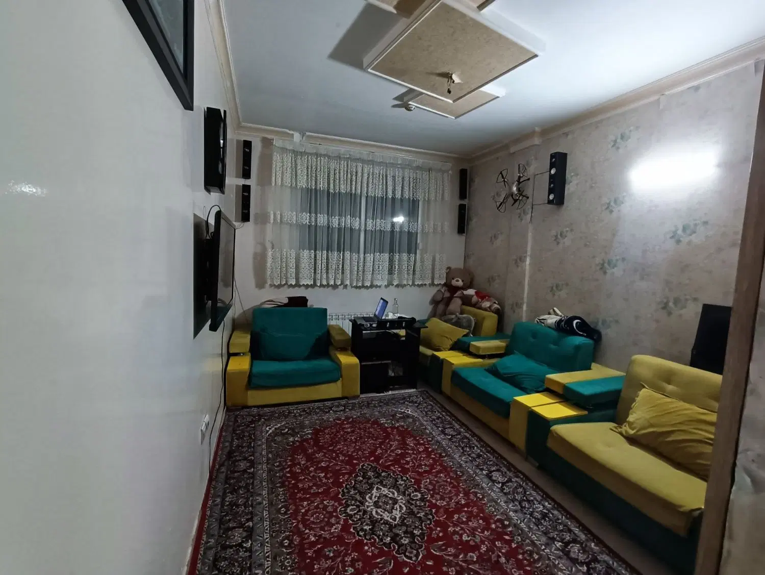 آپارتمان۱۱۳متری تک‌واحدی_دونبش_غرق نور مطهری شمالی