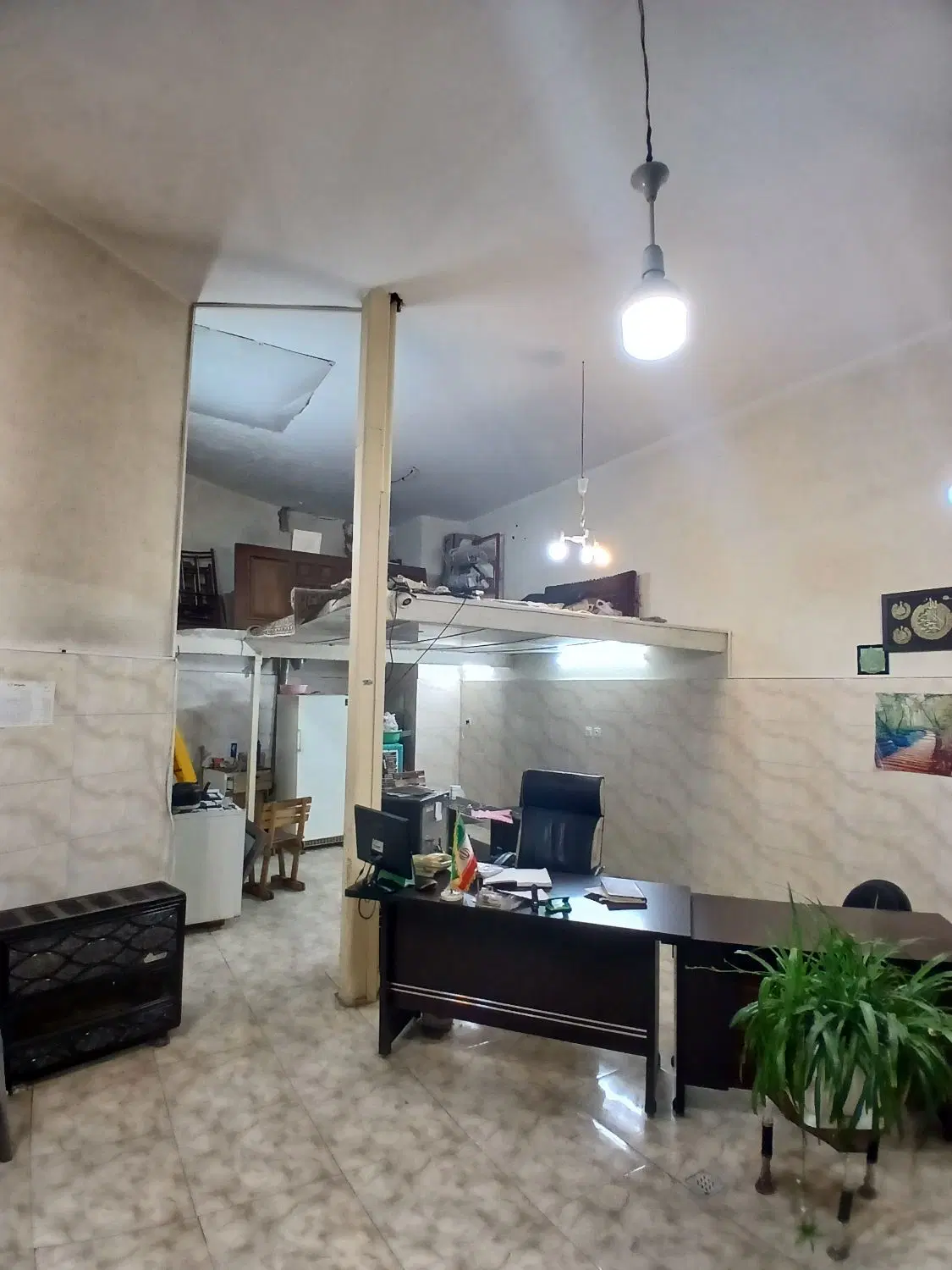 مغازه و ۵۰مترملارد سراسیاب میدان ازادگان