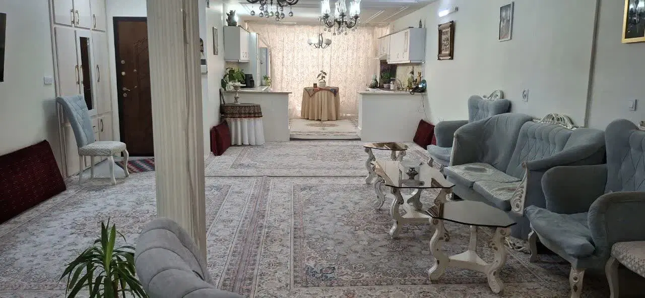 آپارتمان حاشیه عطار