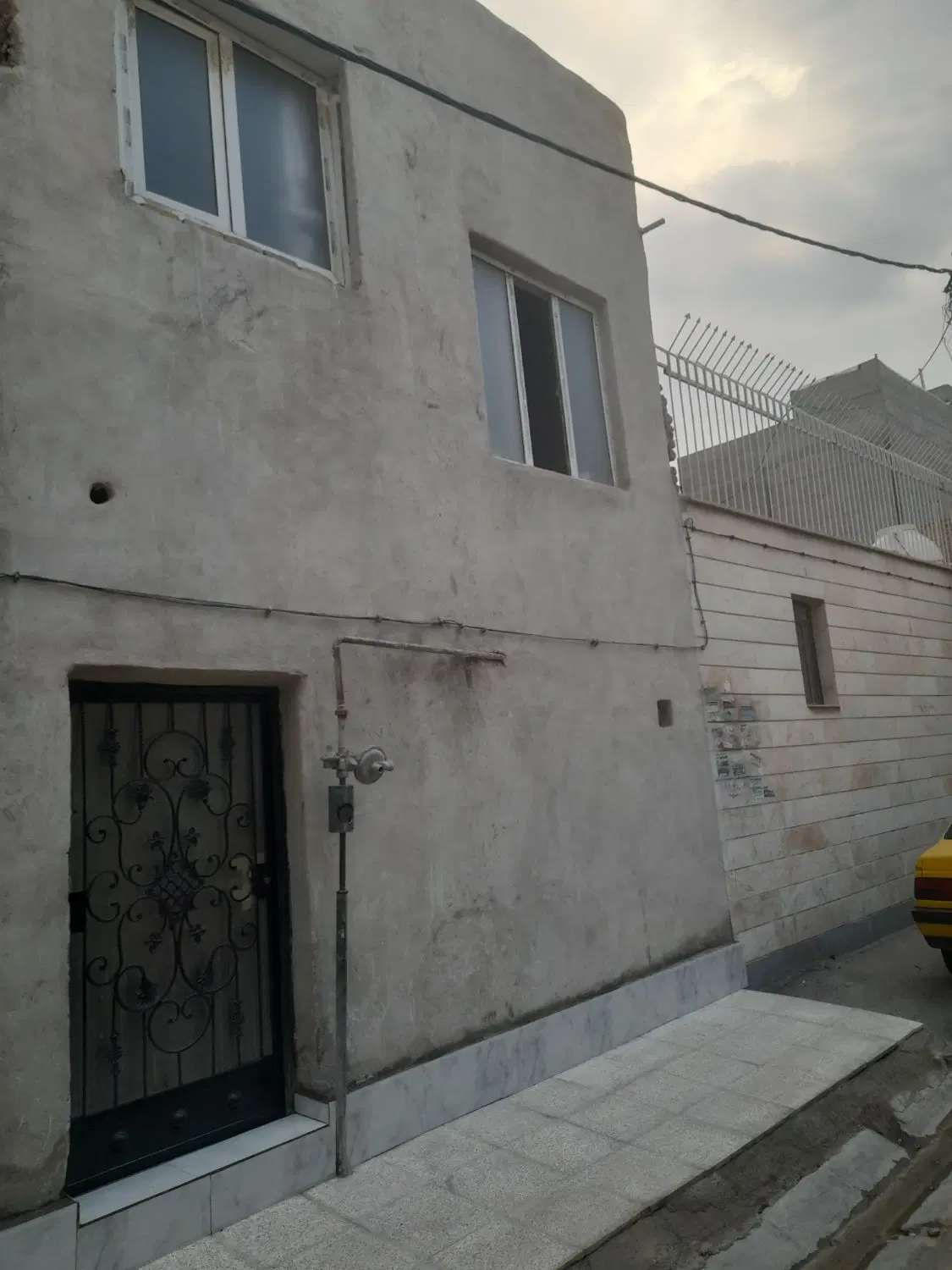 خانه ویلایی ۳ طبقه
