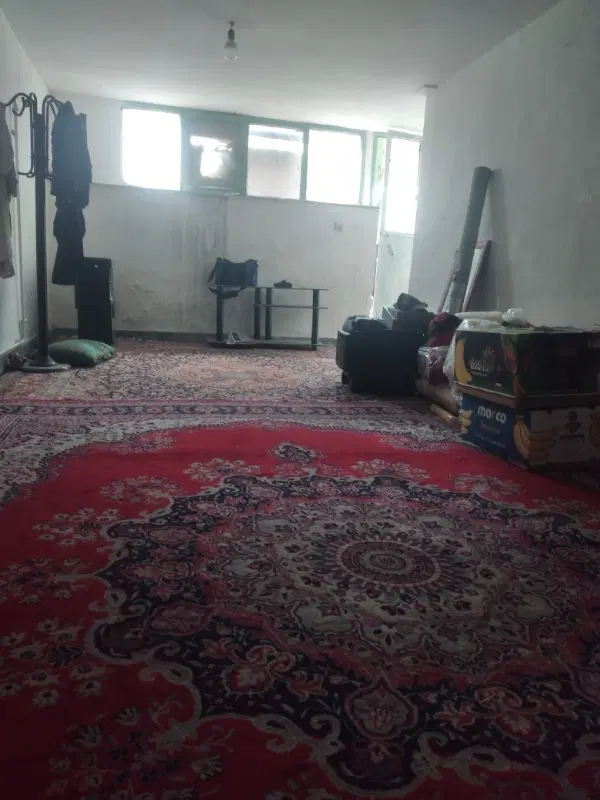 زیرزمین استیجاری