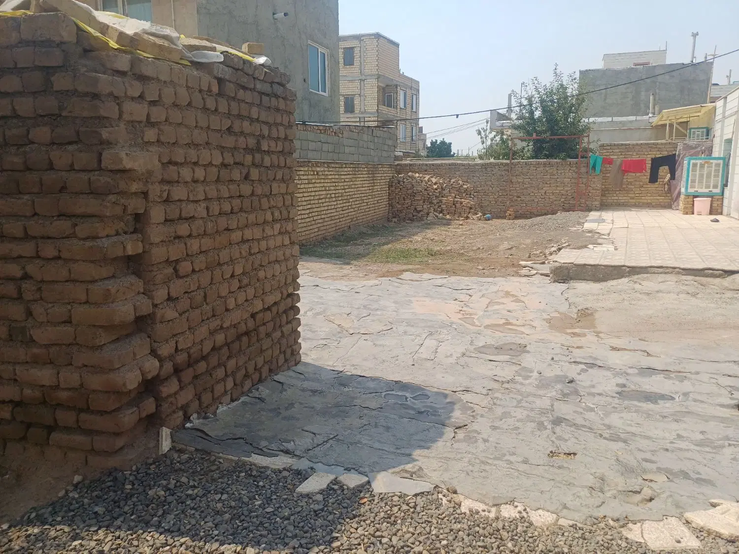 زمین نجم آباد