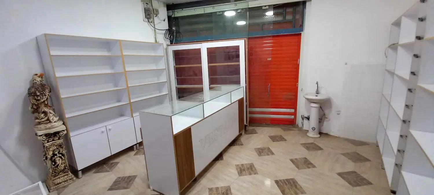 اجاره مغازه در وسط شهر و نزدیک بازار  خ فردوسی