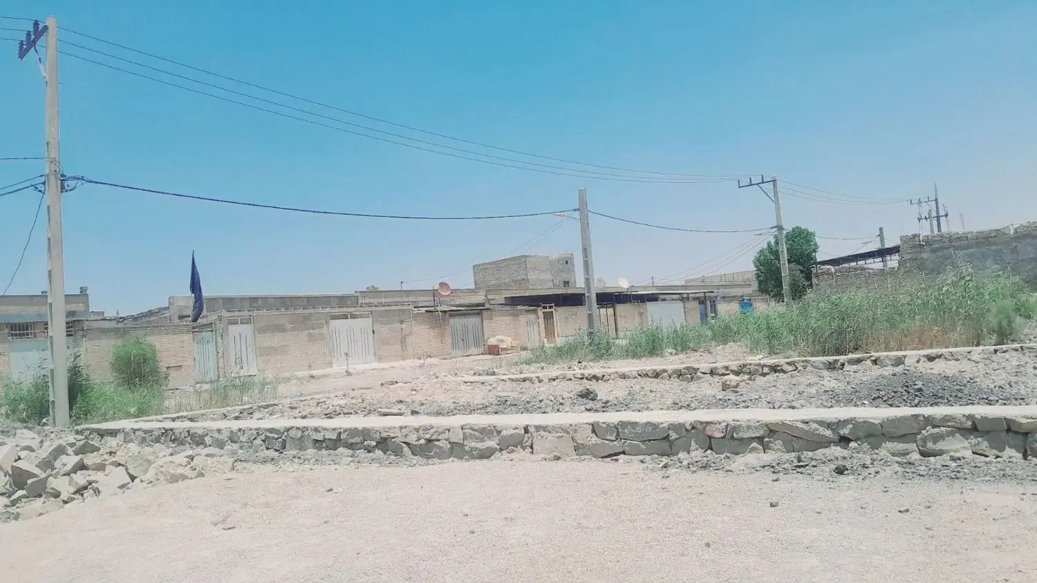 زمین ۱۸۰ متری شهرداری مهدیس