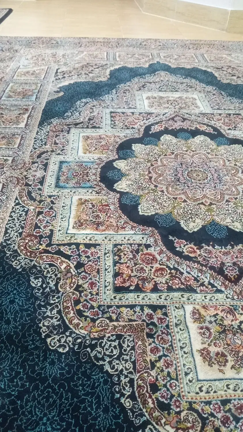 زیر زمین مسکونی باحیاط مستقل