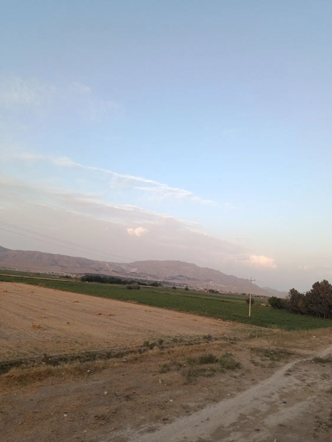 زمین مسکونی