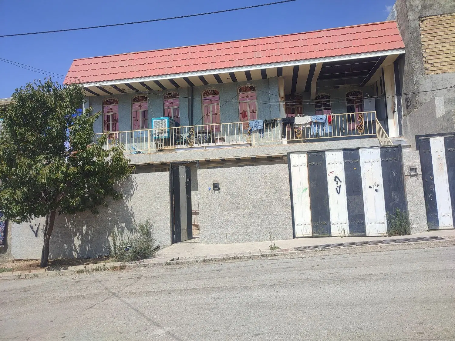خانه دوطبقه