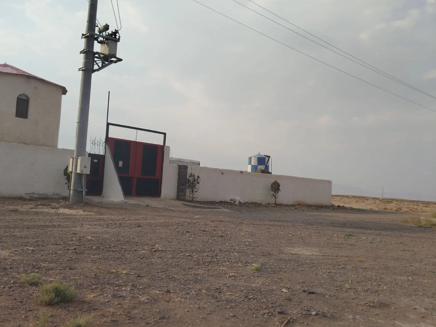 فروش چهار دیواری