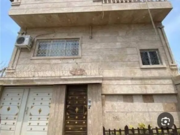 خونه دو طبقه