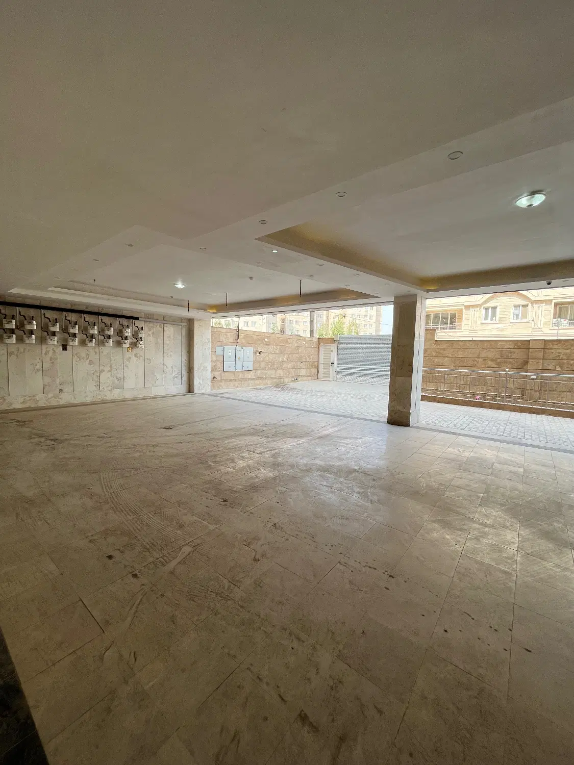 آپارتمان۱۱۰متری سنددار محمدشهر خیابان حججی