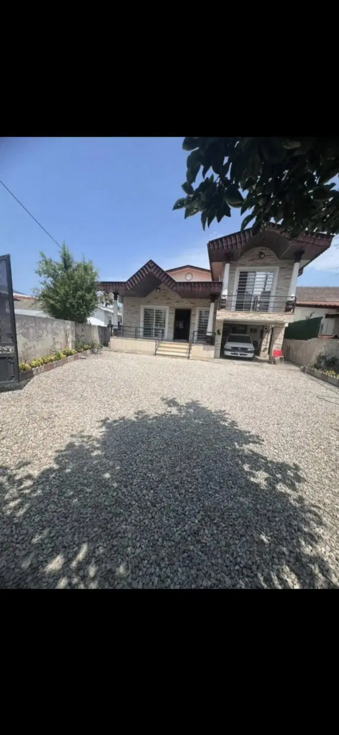 ویلایی چالوس 378 متری...