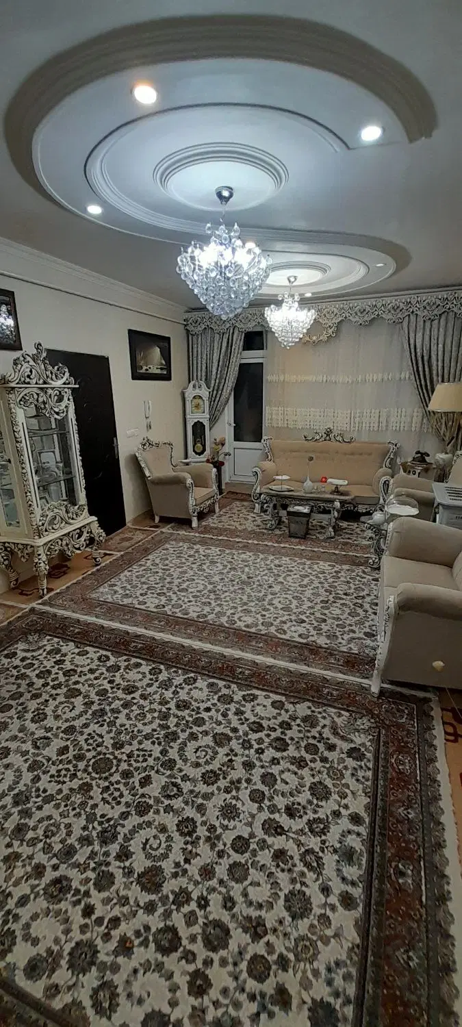 اپارتمان عباسی