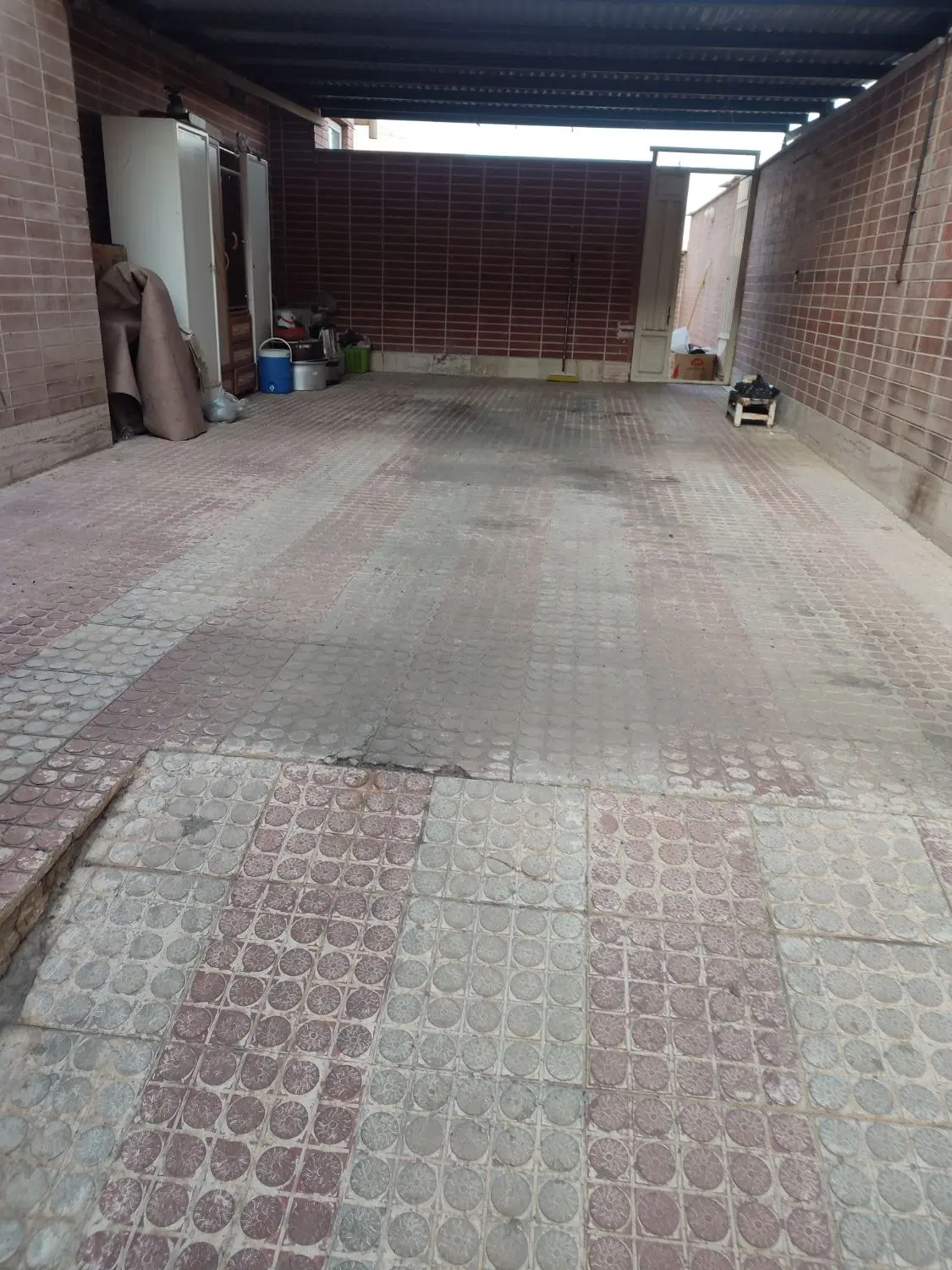 پارکینگ و انبار
