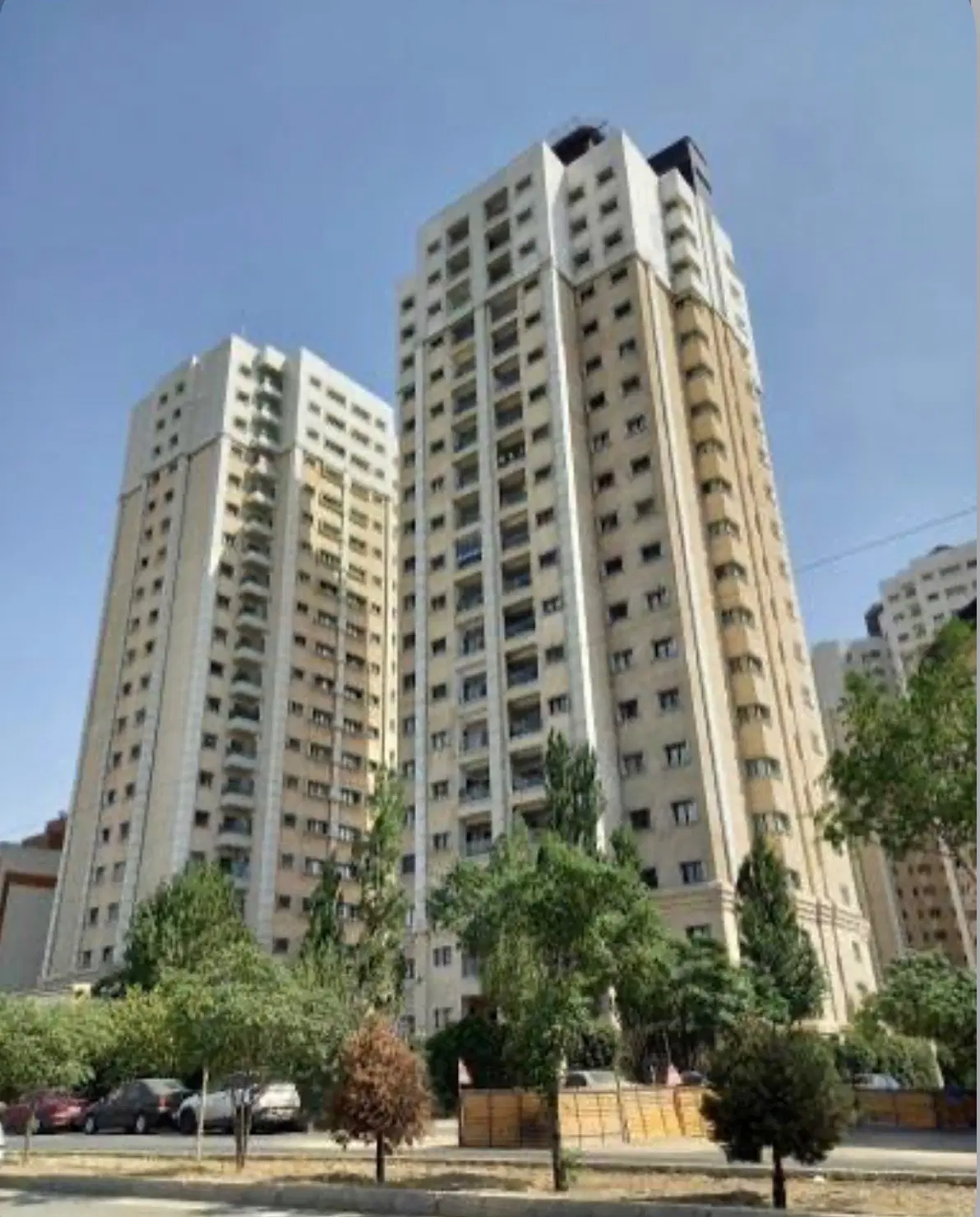 برج باغ آفتاب ۲۲ لوکس بازسازی شده
