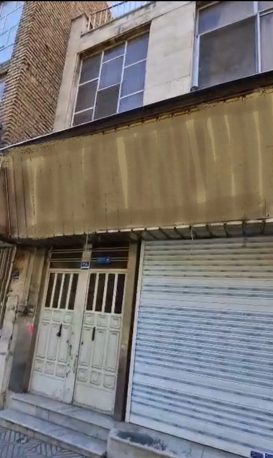 فروش ملک تجاری و مسکونی