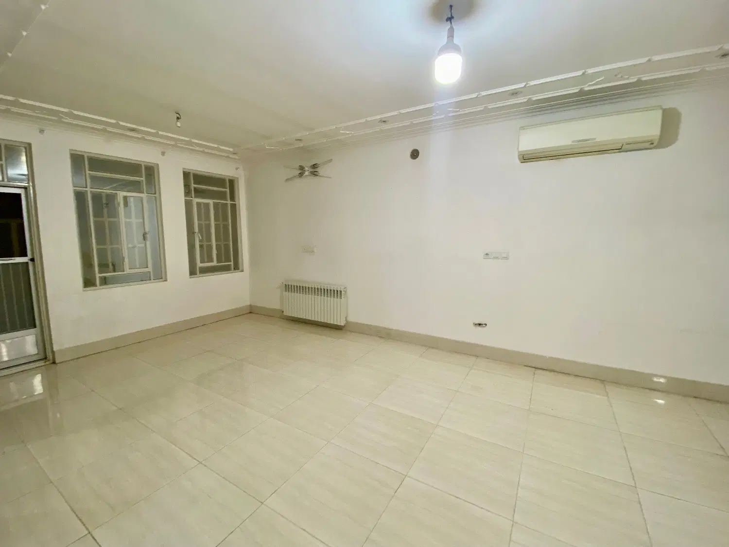 خانه اجاره ای بالای همکف پاسداران