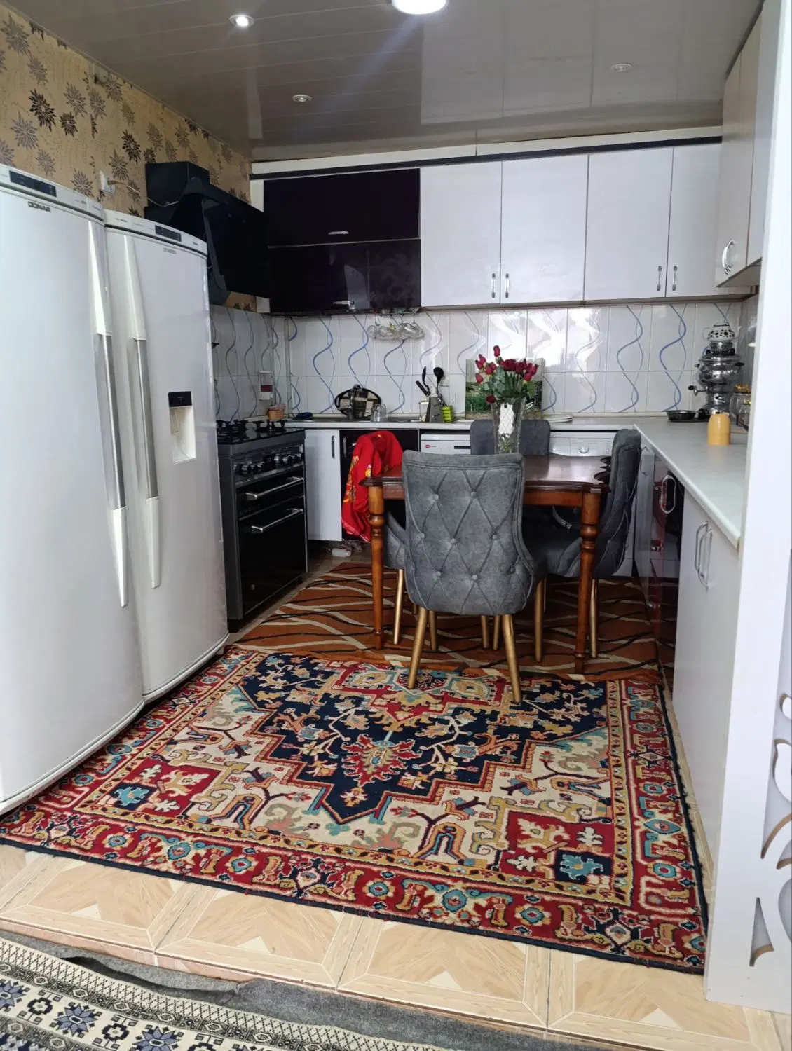 حیاط 3طبقه