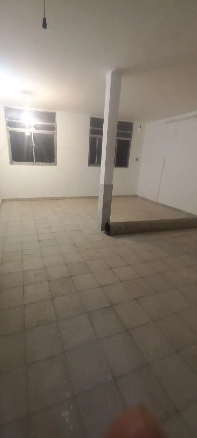 منزل بالای هم کف ۱۴۰ متری دربست