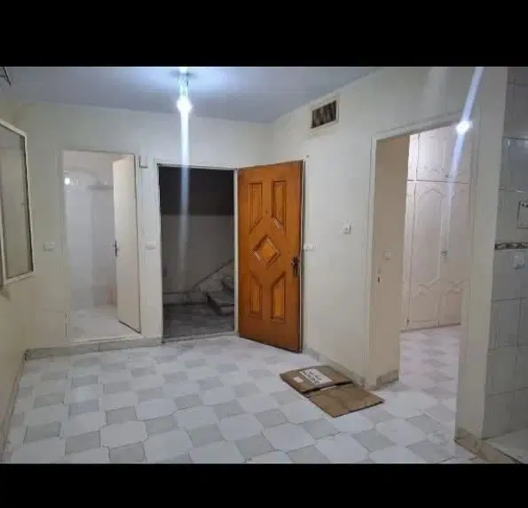 آپارتمان تک واحدی
