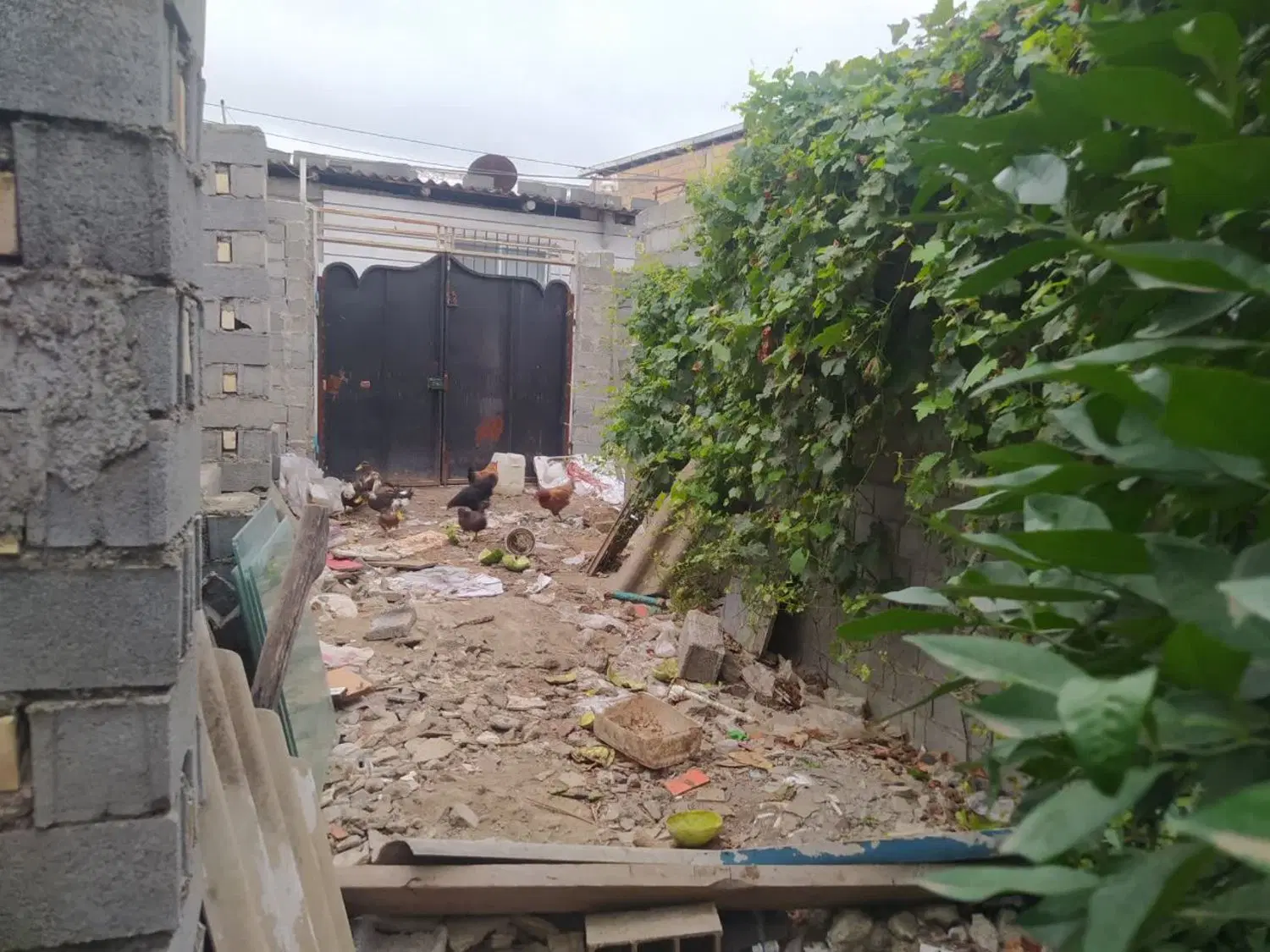 زمین مسکونی ۹۵ متر مربع