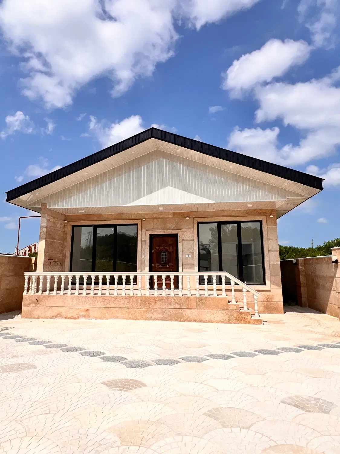 ویلای نوساز سنددار کد(223)