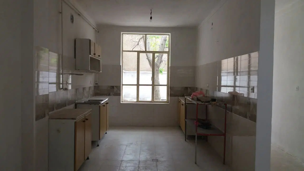 خانه ویلایی ۲۵۰متری در اسلام آباد