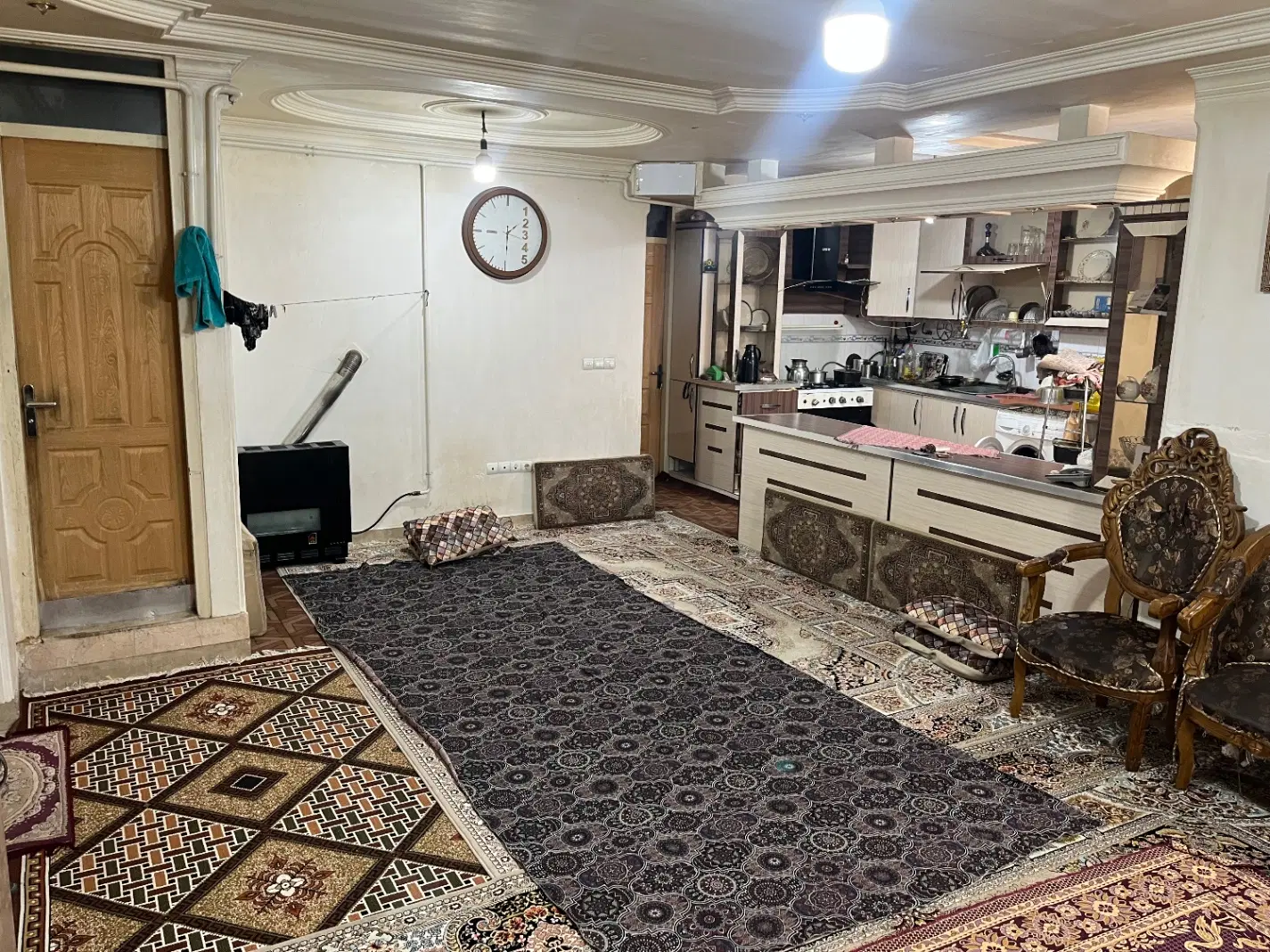 واحد نقلی خوش نقشه نزدیک مرکز شهر