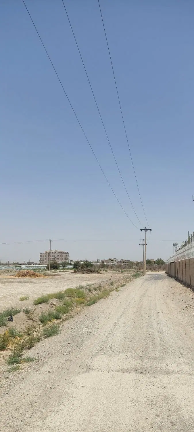 زمین کارگاهی و انباری و آینده مسکونی