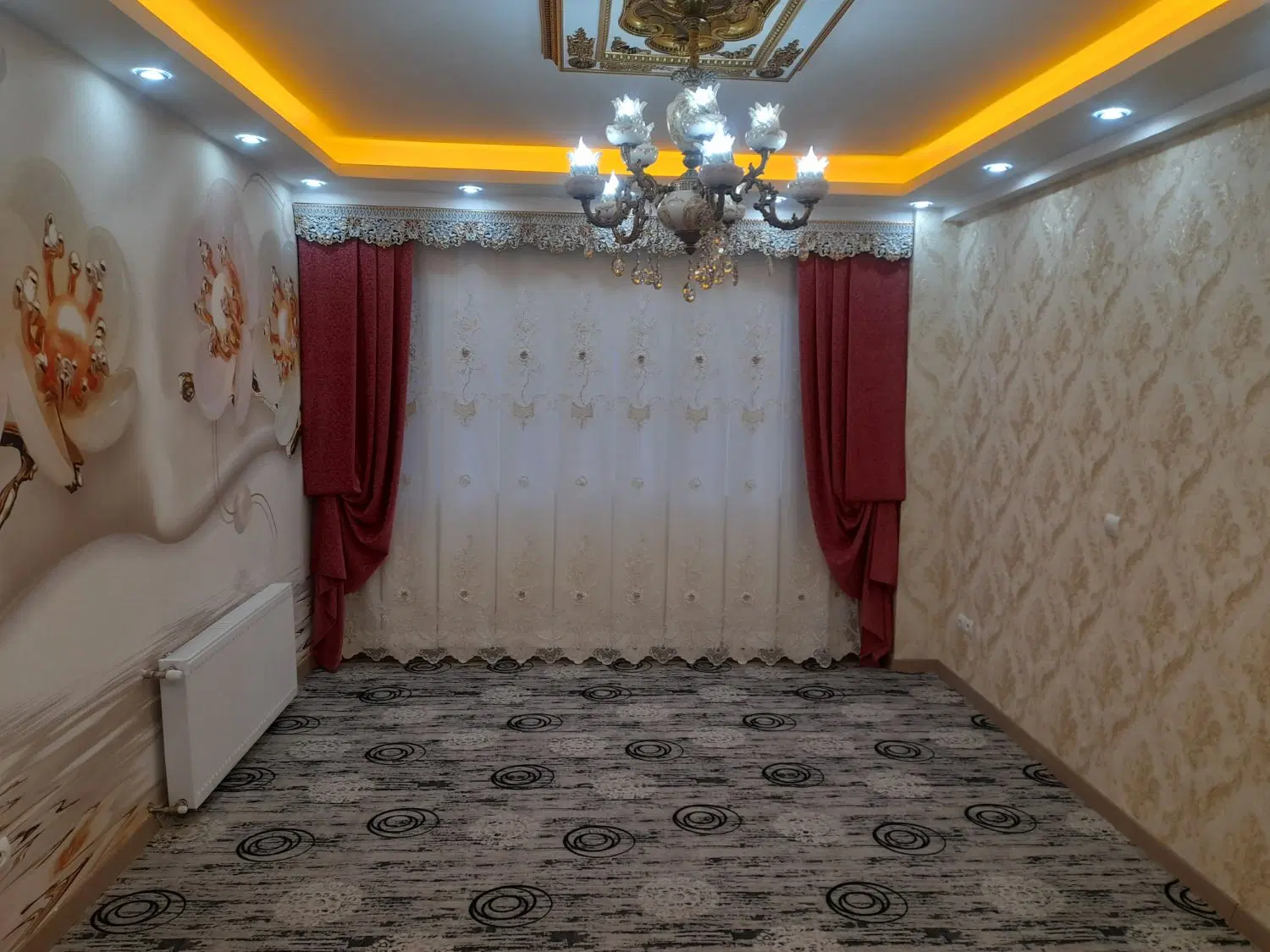 آپارتمان فوق لوکس زیبا سهند فاز۳