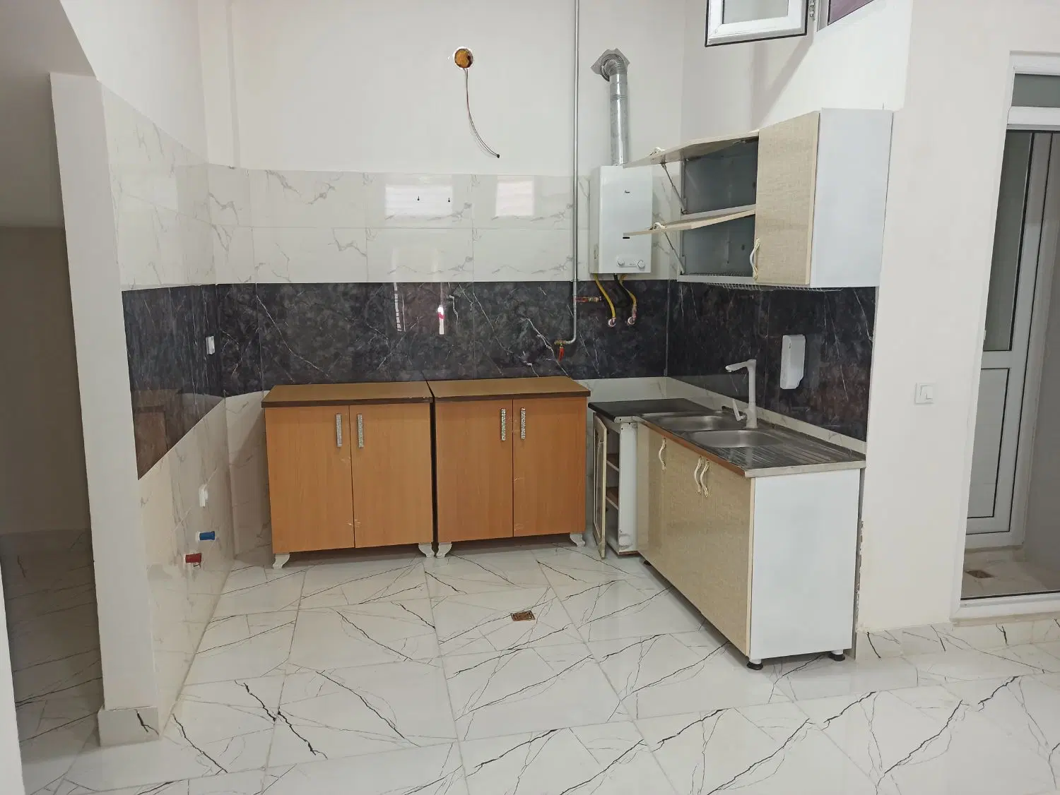 خانه‌اجاره‌ای‌رهن‌کامل