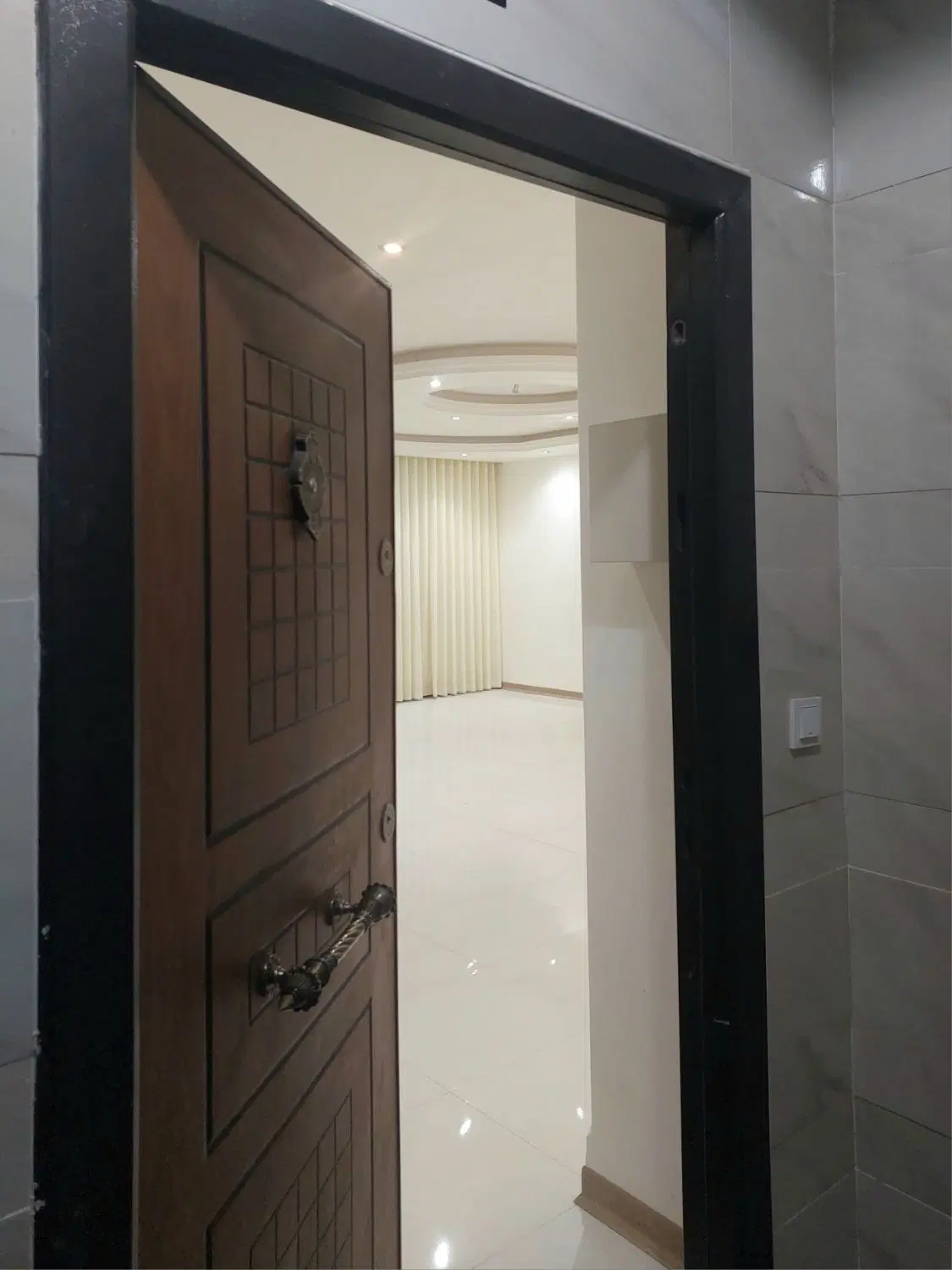 اجاره واحد مسکونی اراک خیابان تفرش