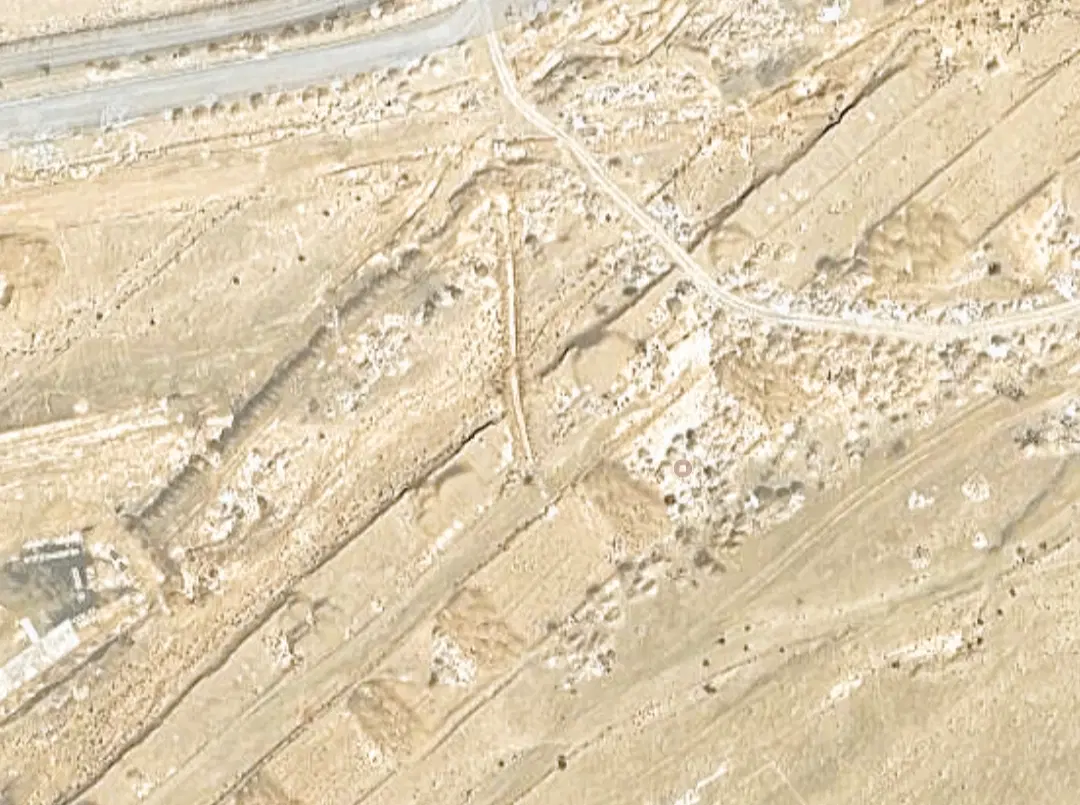 زمین۴۲۵ متری جهاد