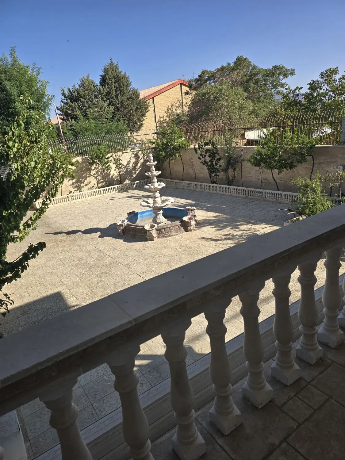 ویلایی فروشی 600متر