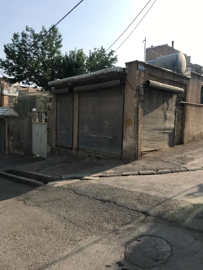 مغازه تجاری ملکیت بومهن