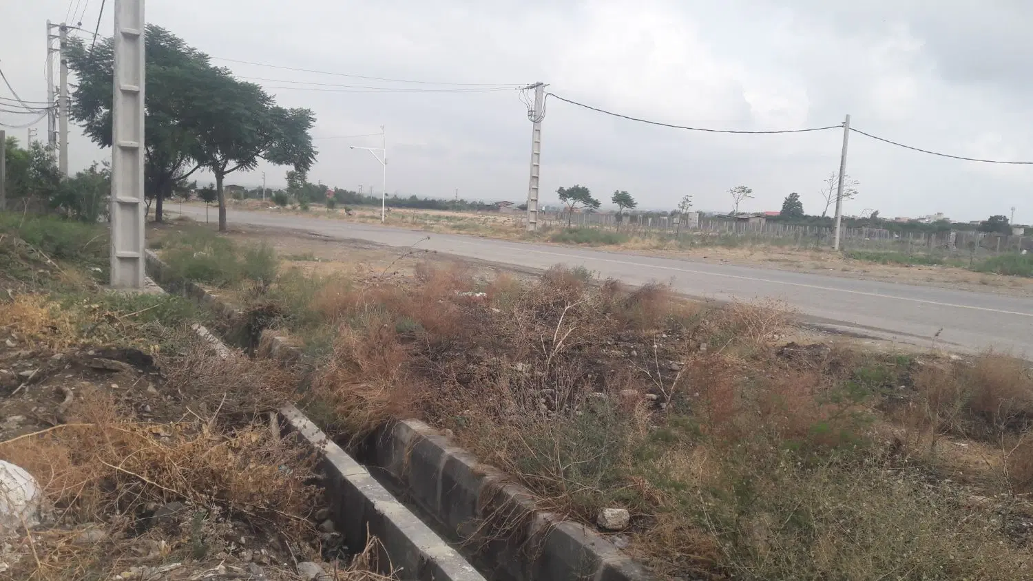 زمین مسکونی. کریم آباد