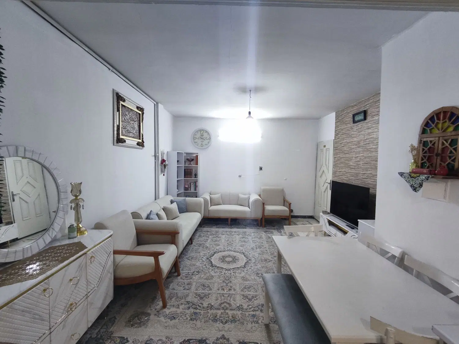 رهن و اجاره خونه 67 متری طبقه اول