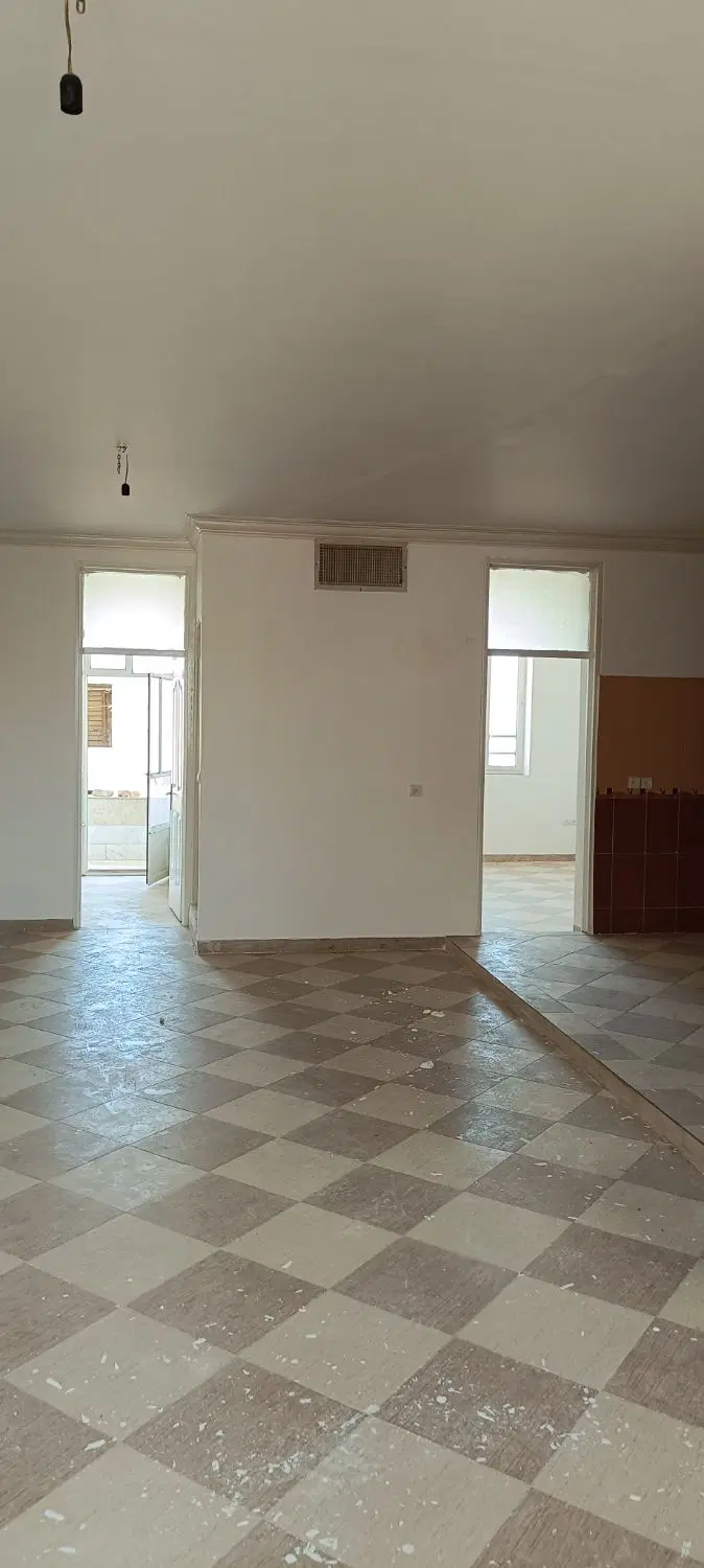 ملک مستقل حاجی آباد