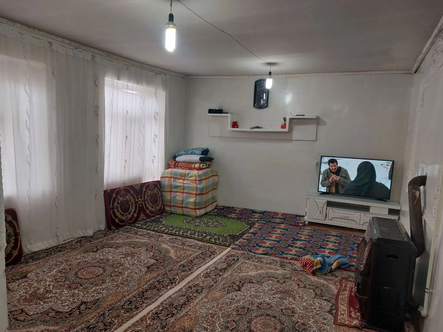 خانه دوطبقه ۵۰ متری ماشین رو