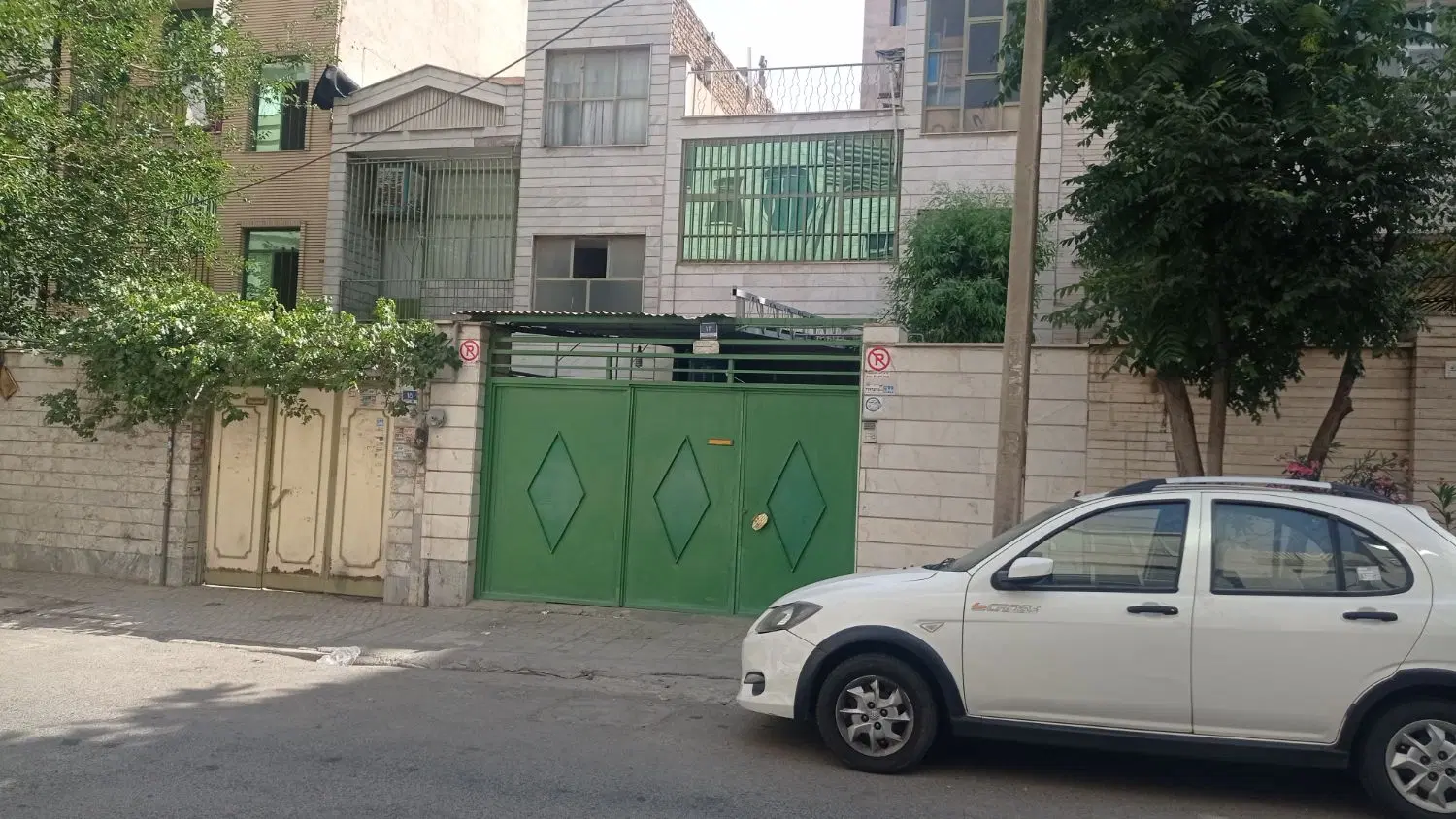 فروش 240 متر کلنگی