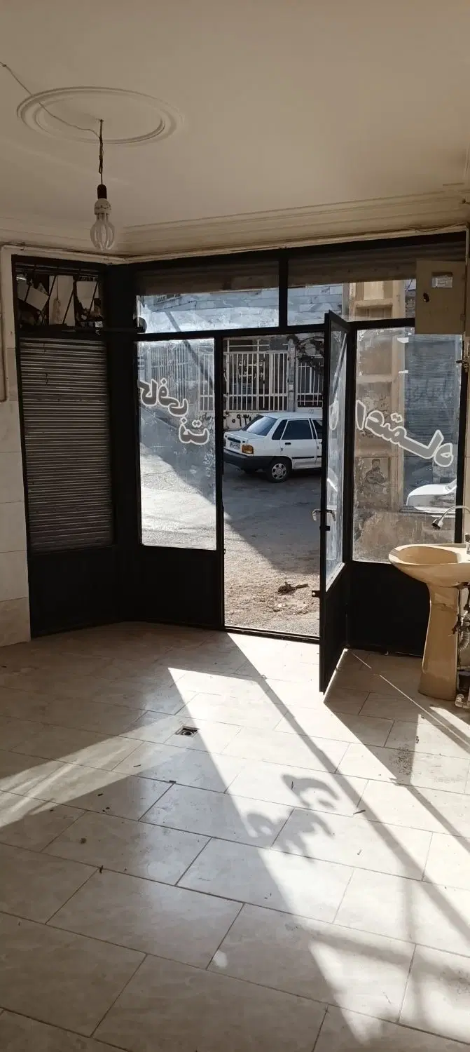 اجاره مغازه ۲۰متری