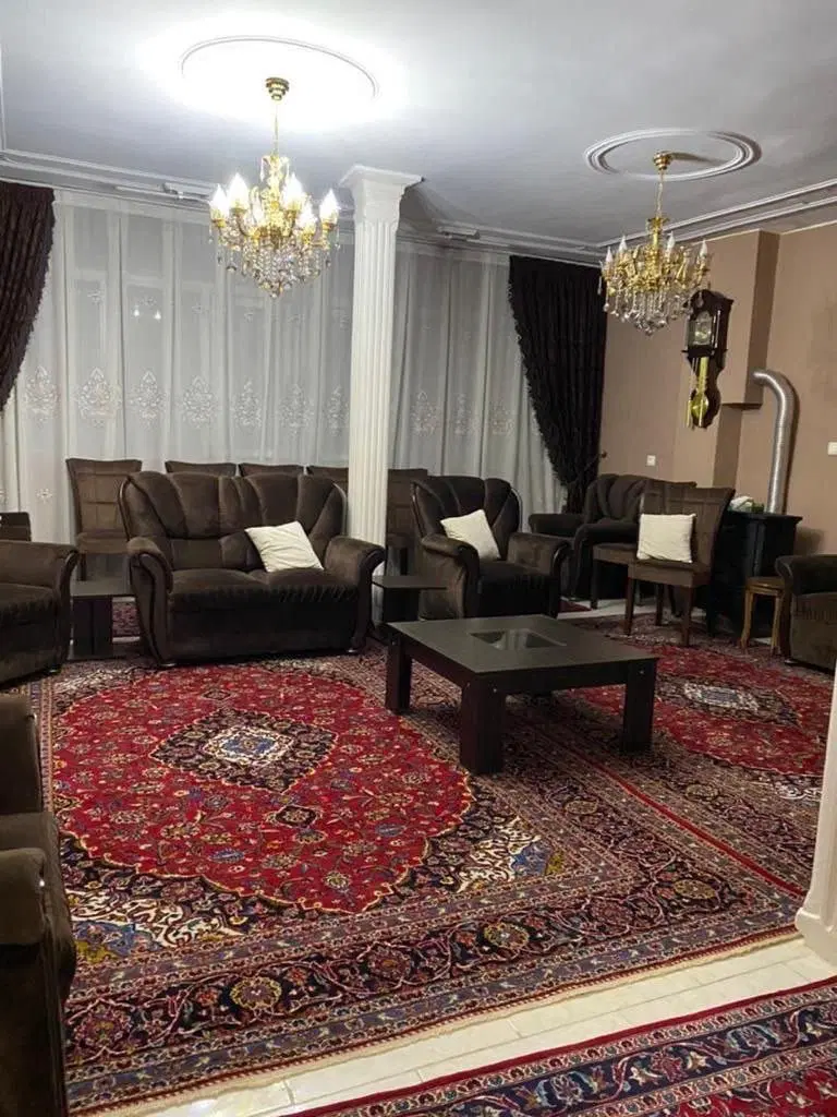 ۱۸۰متر ویلایی در ۳طبقه مستقل فول بازسازی شده