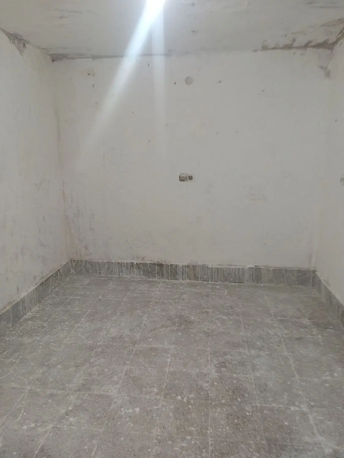 اجاره دو اتاق بلوار جانبازان ۲۰متری هدایت