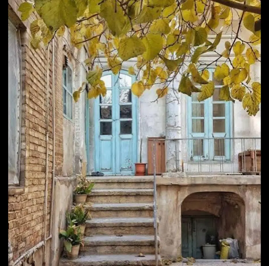 خانه دربست ۲_۵ طبقه کارگاه،انبار