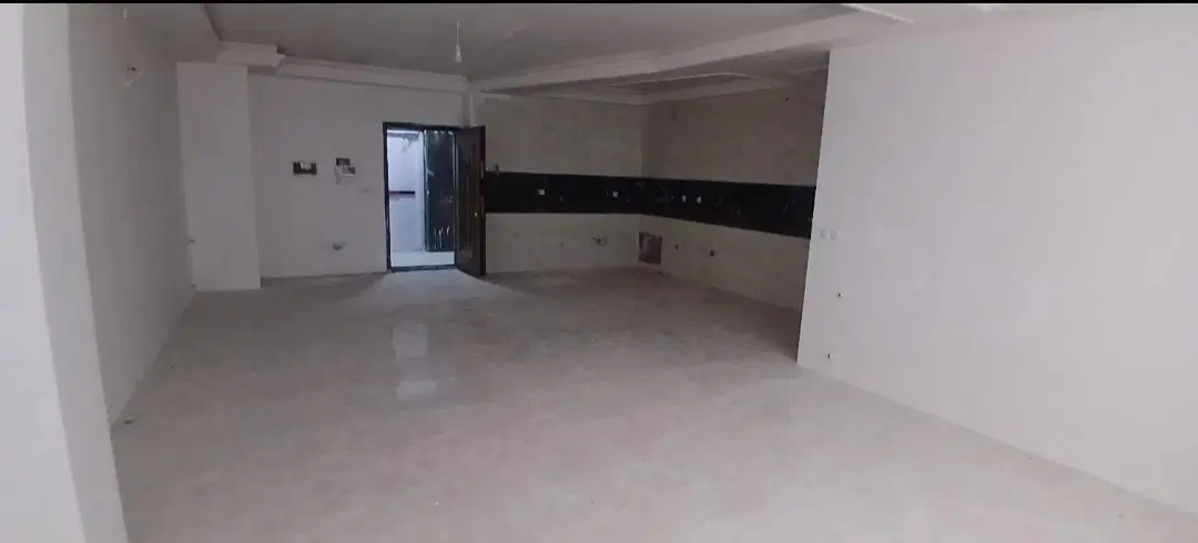 آپارتمان ۹۸ متری نوساز