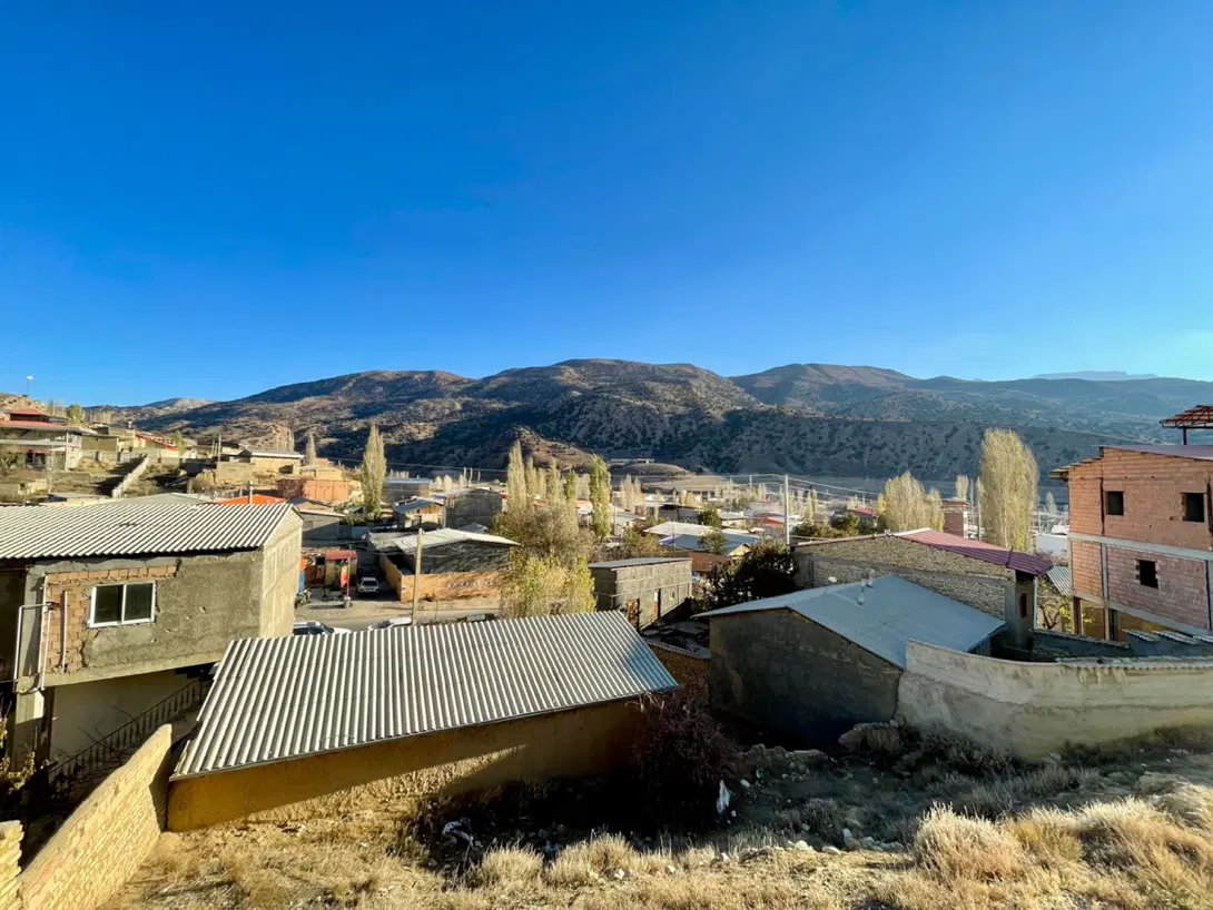 ۲۴۰ متر_ویلایی_چهارباغ